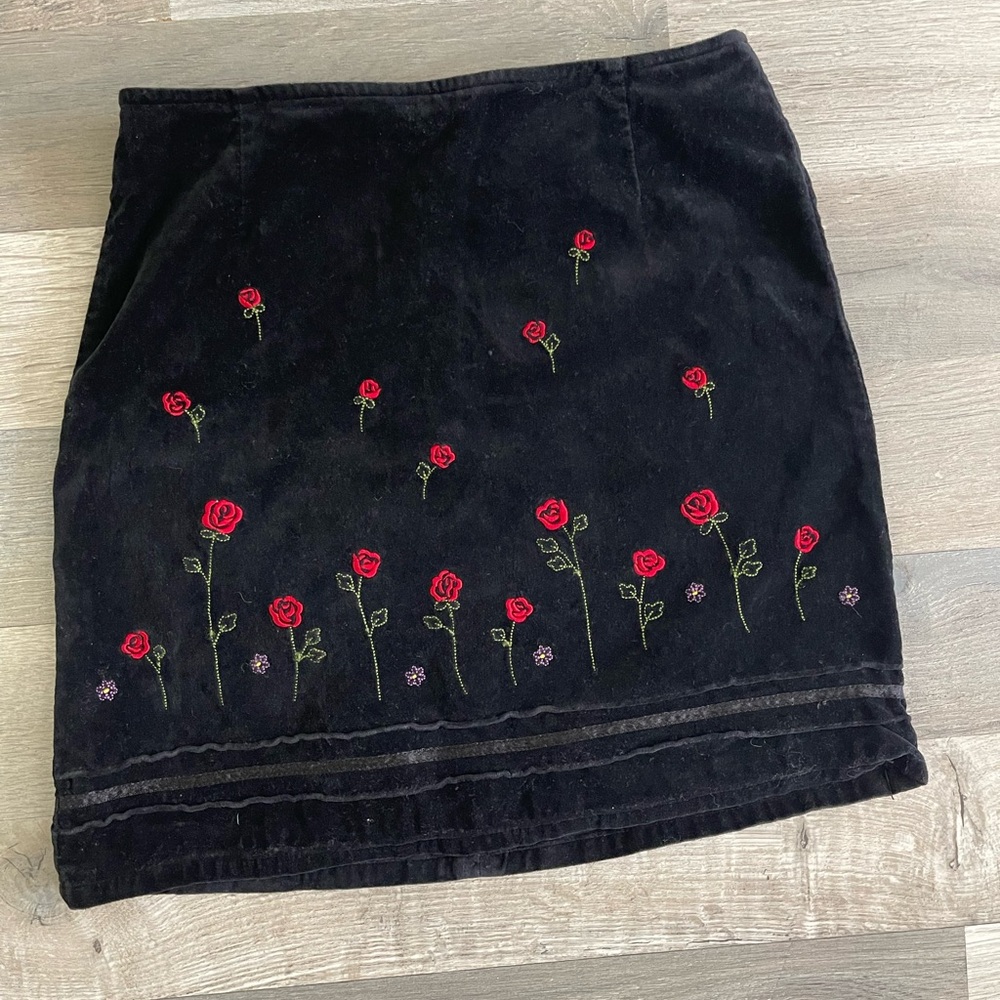 Black Velvet Mini Skirt with Red Rose Embroidery